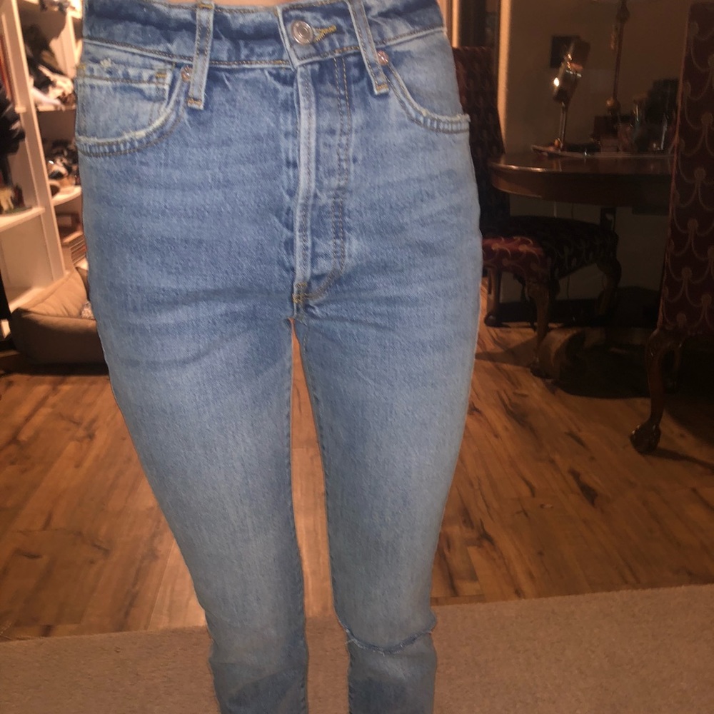 High wasted jeans